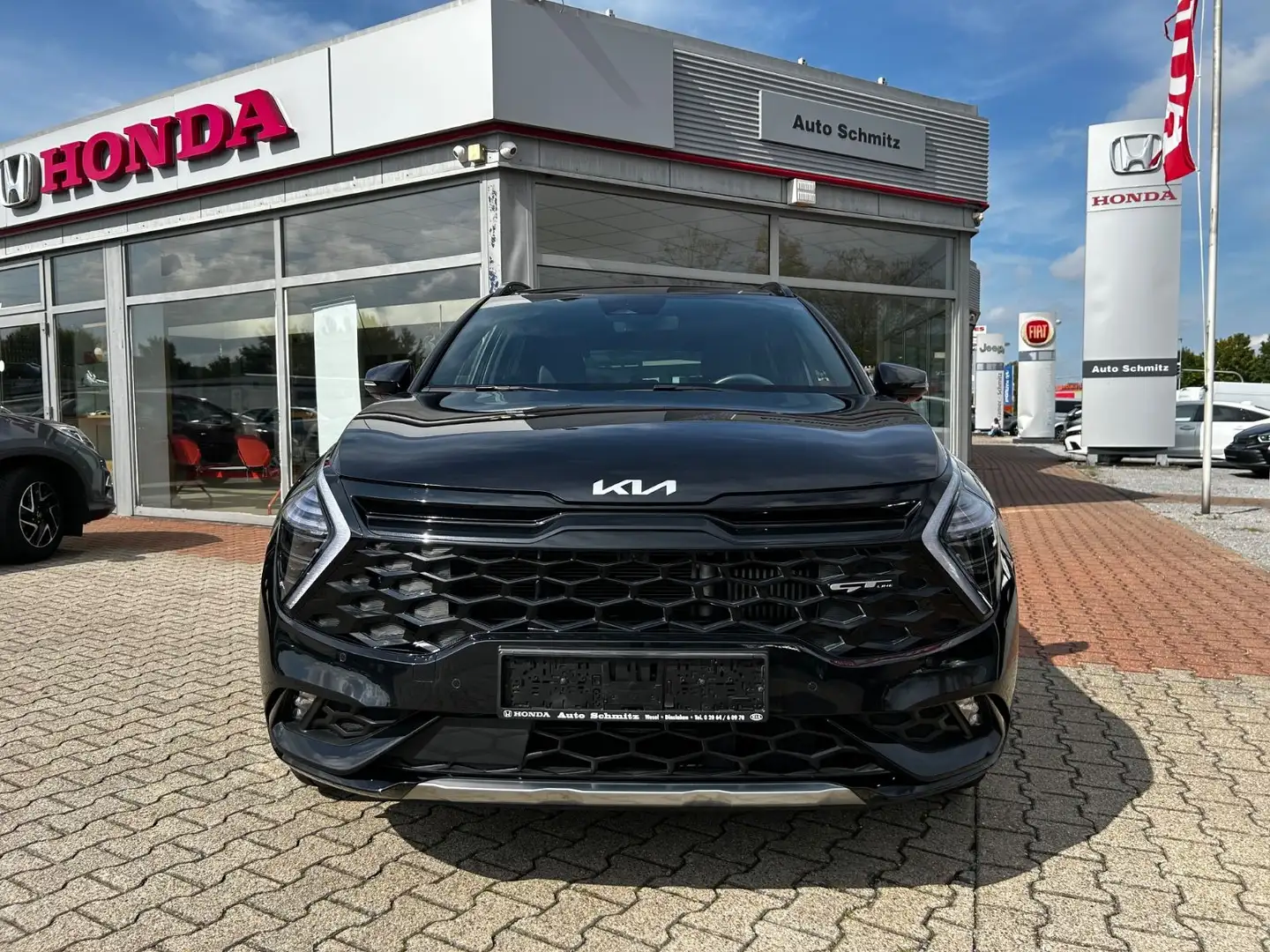 Kia Sportage 1.6T PHEV GT*DRIVE*SOUND*PANO*VOLL Schwarz - 2