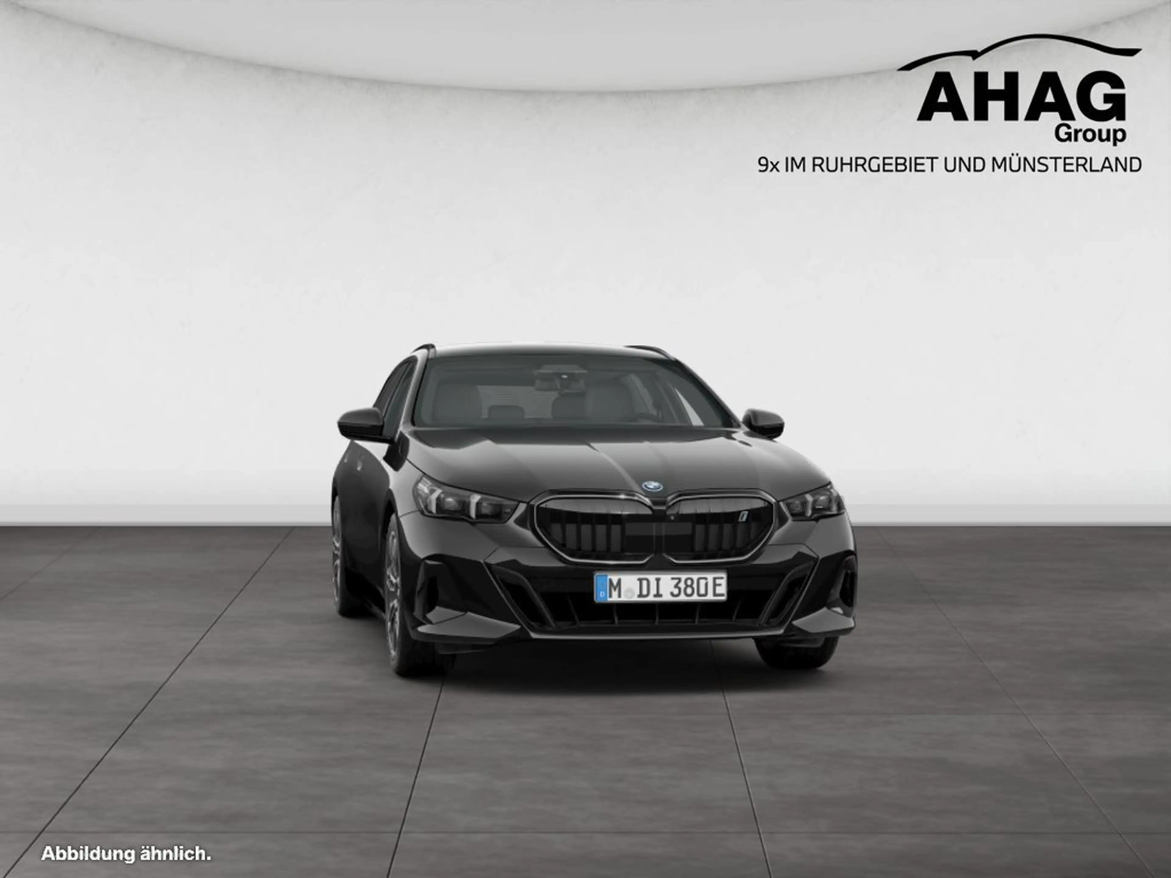 BMW i5 eDrive40 Touring — photo 10