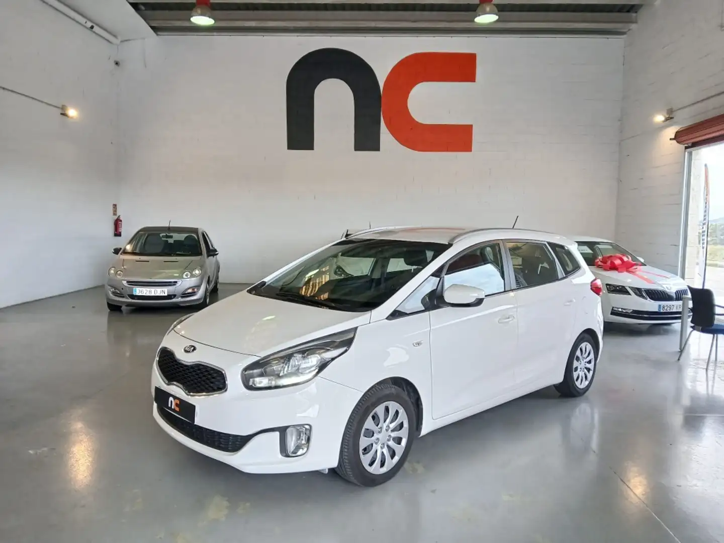Kia Carens 1.6 GDi Concept Blanco - 1