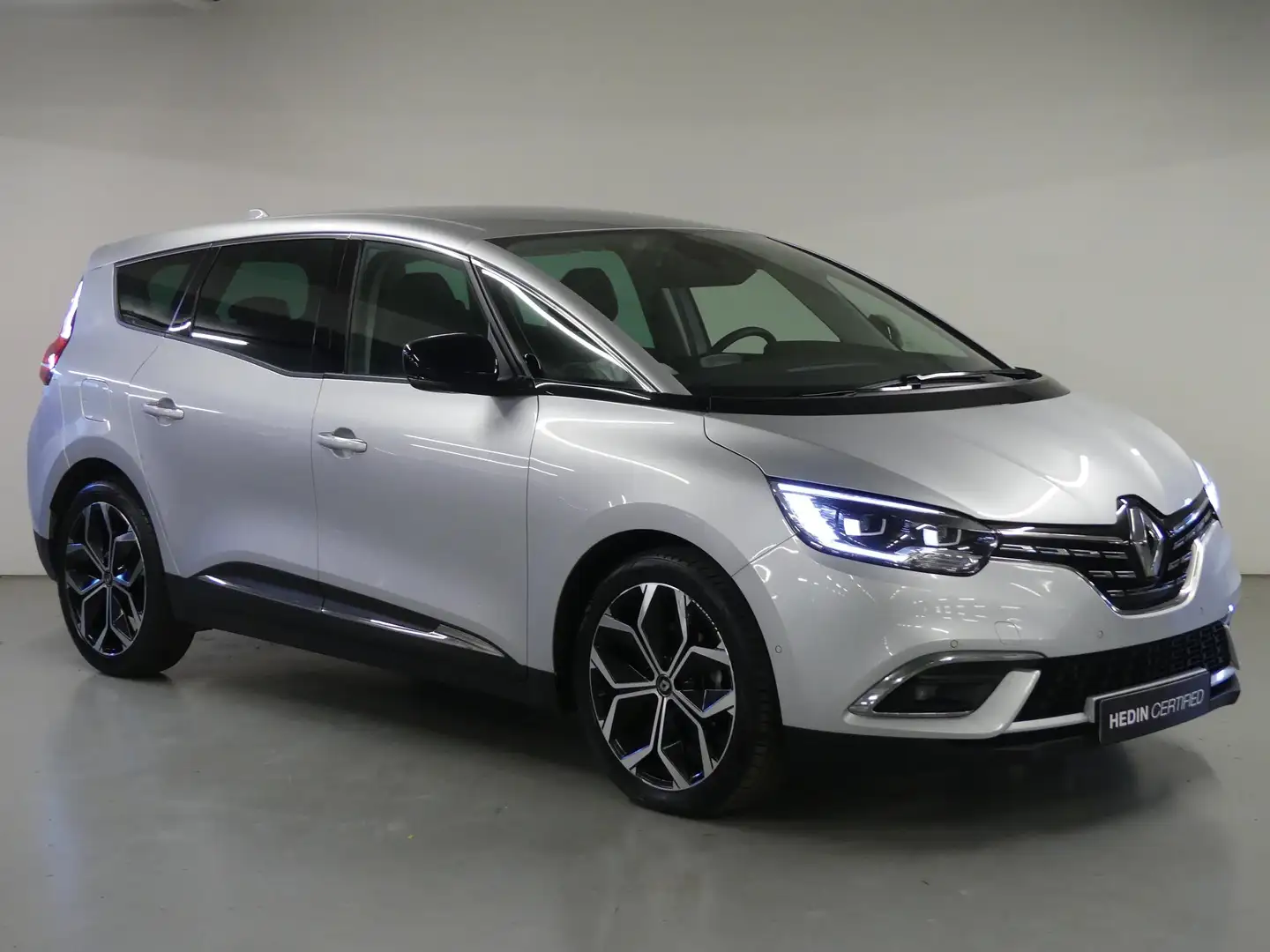 Renault Grand Scenic TCe 140 Techno 7p. | R-Link Multimedia & Navigatie Gris - 2