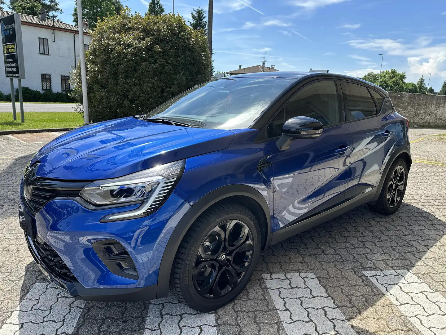 Renault Captur 1.6 E-Tech full hybrid Rive Gauche 145cv auto Azul - 1