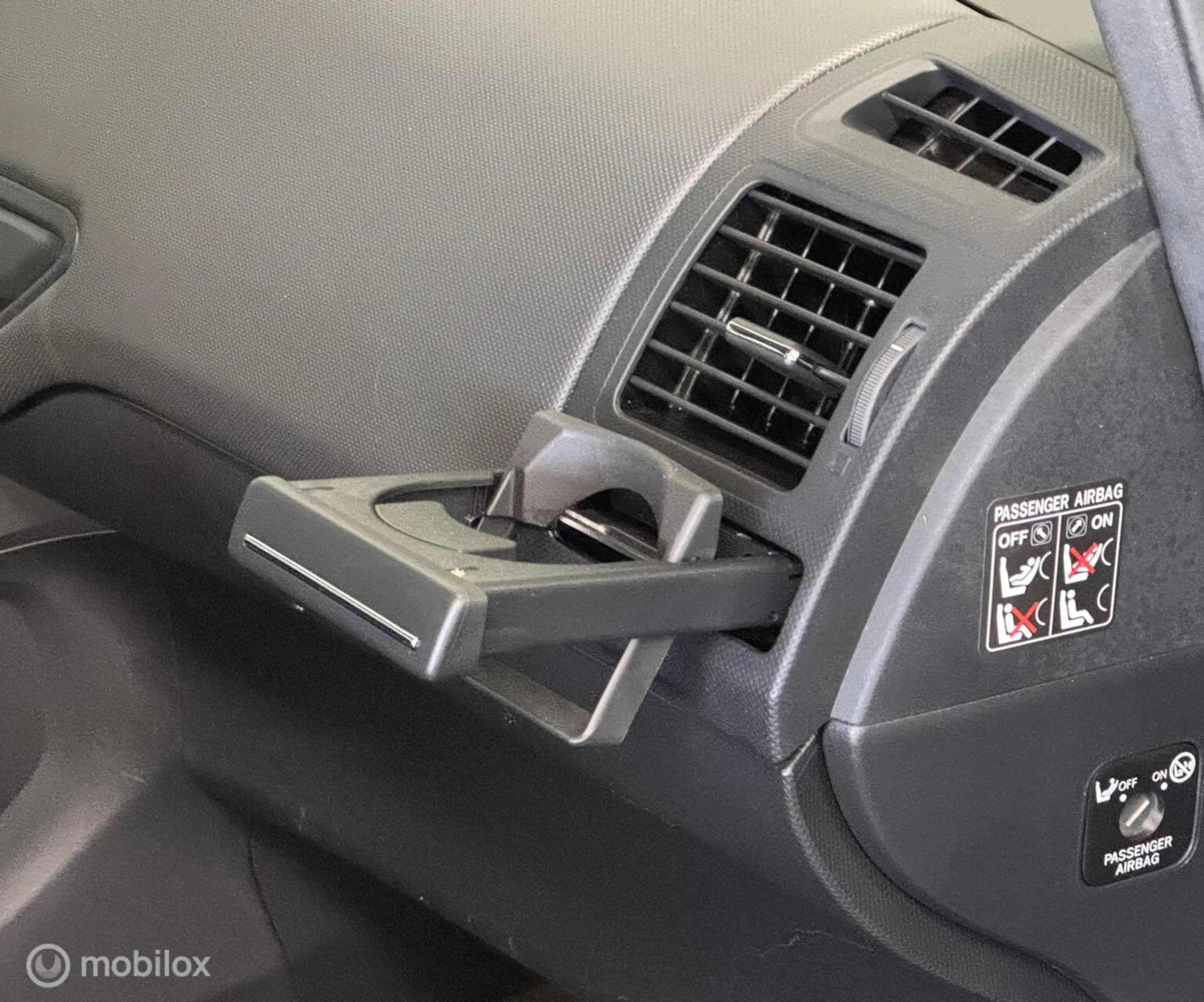 Toyota Auris 1.8 Full Hybrid Dynamic [ NAP 1e eigenaar camera ] — photo 28