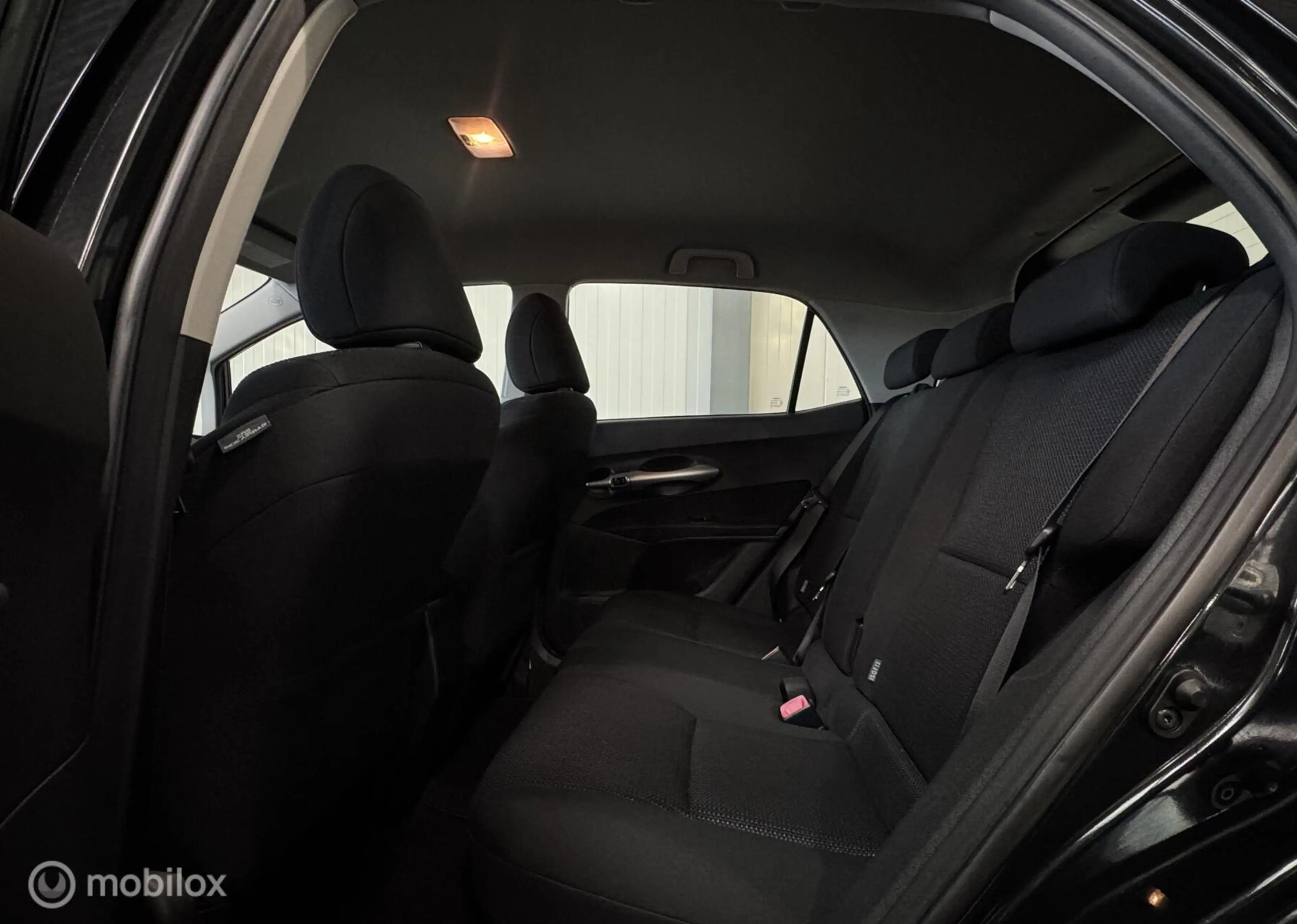 Toyota Auris 1.8 Full Hybrid Dynamic [ NAP 1e eigenaar camera ] — photo 10