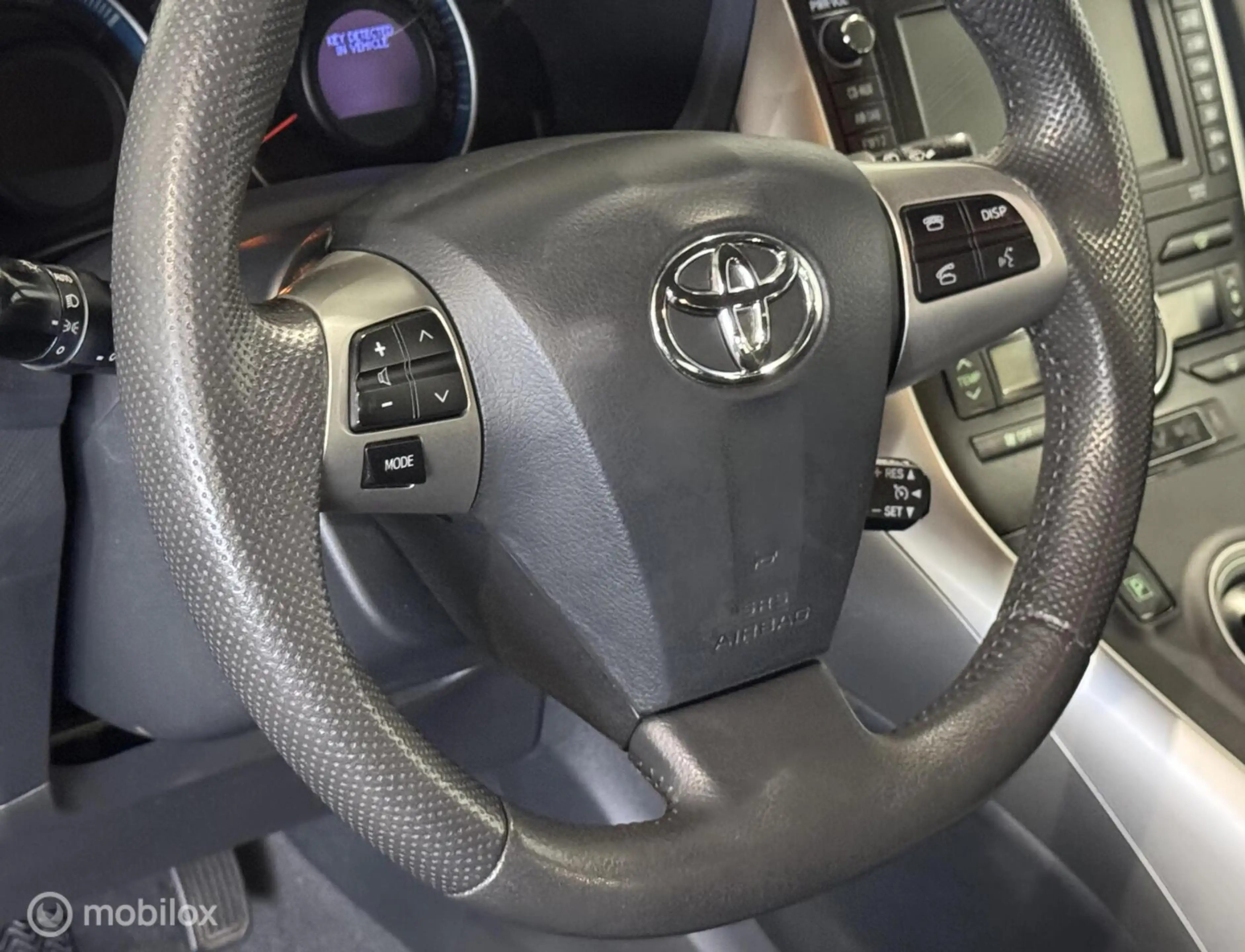 Toyota Auris 1.8 Full Hybrid Dynamic [ NAP 1e eigenaar camera ] — photo 22