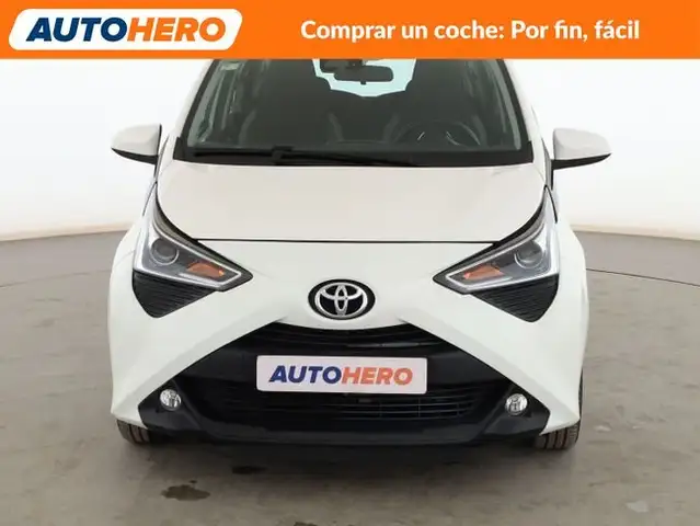 Toyota Aygo view 9