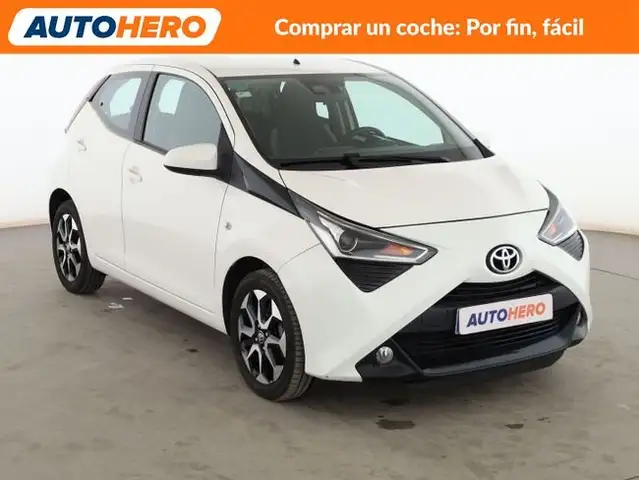 Toyota Aygo view 8