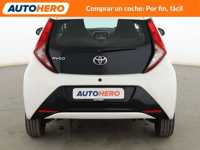 Toyota Aygo view 5