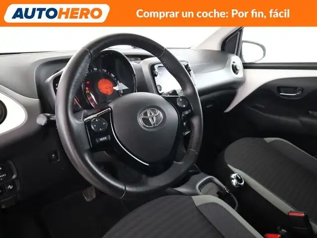 Toyota Aygo view 12