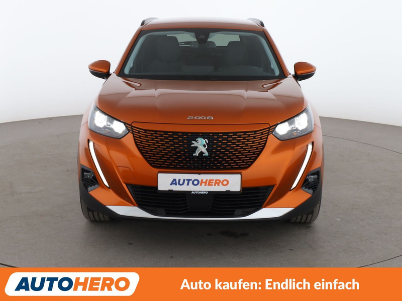 Peugeot e-2008 electric drive 100 kW Allure Pack Aut.*TEMPO*CAM* — photo 9