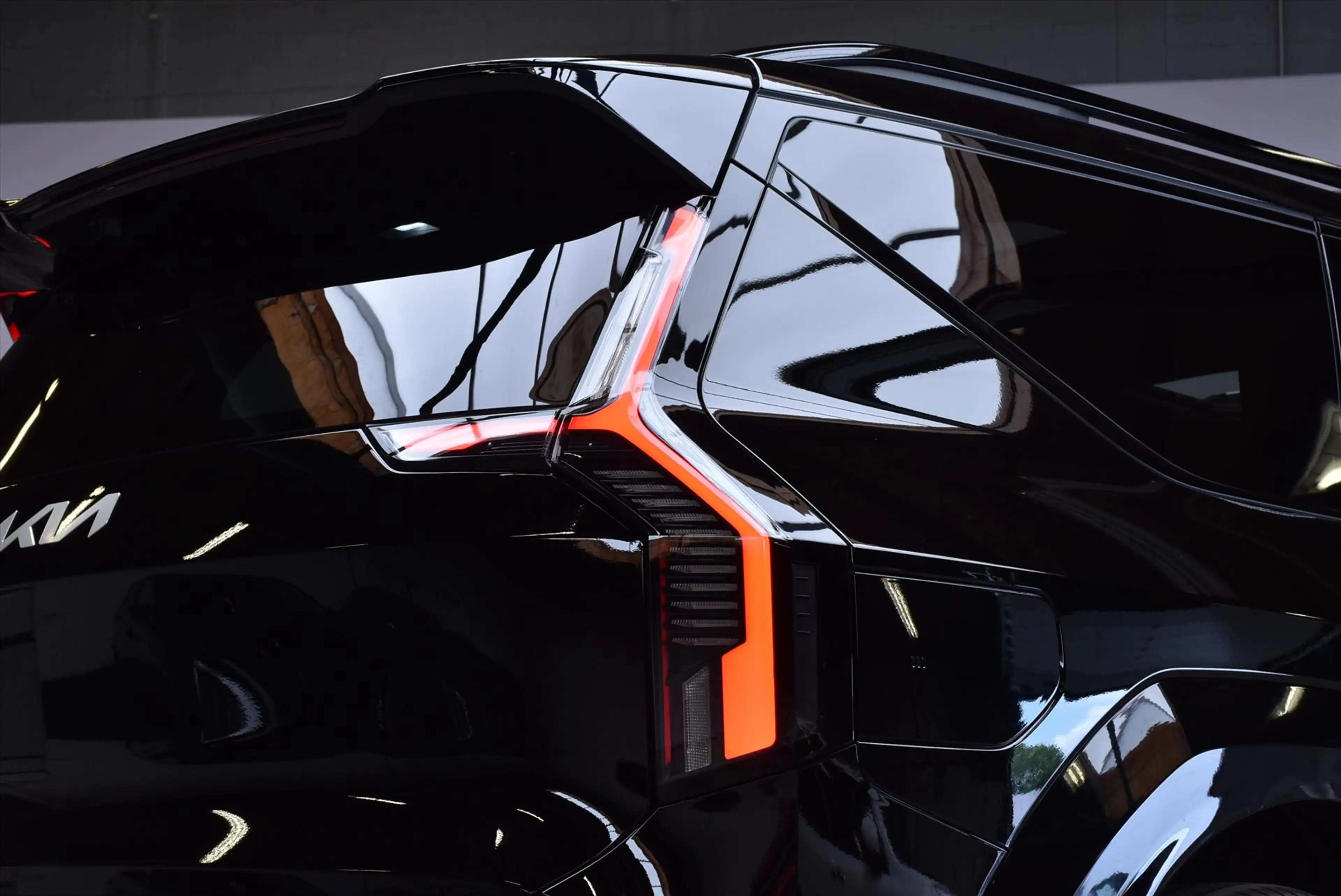 Kia EV9 99,8kWh 384pk AWD Dual Motor (6-zits) GT-Line STAA — photo 14
