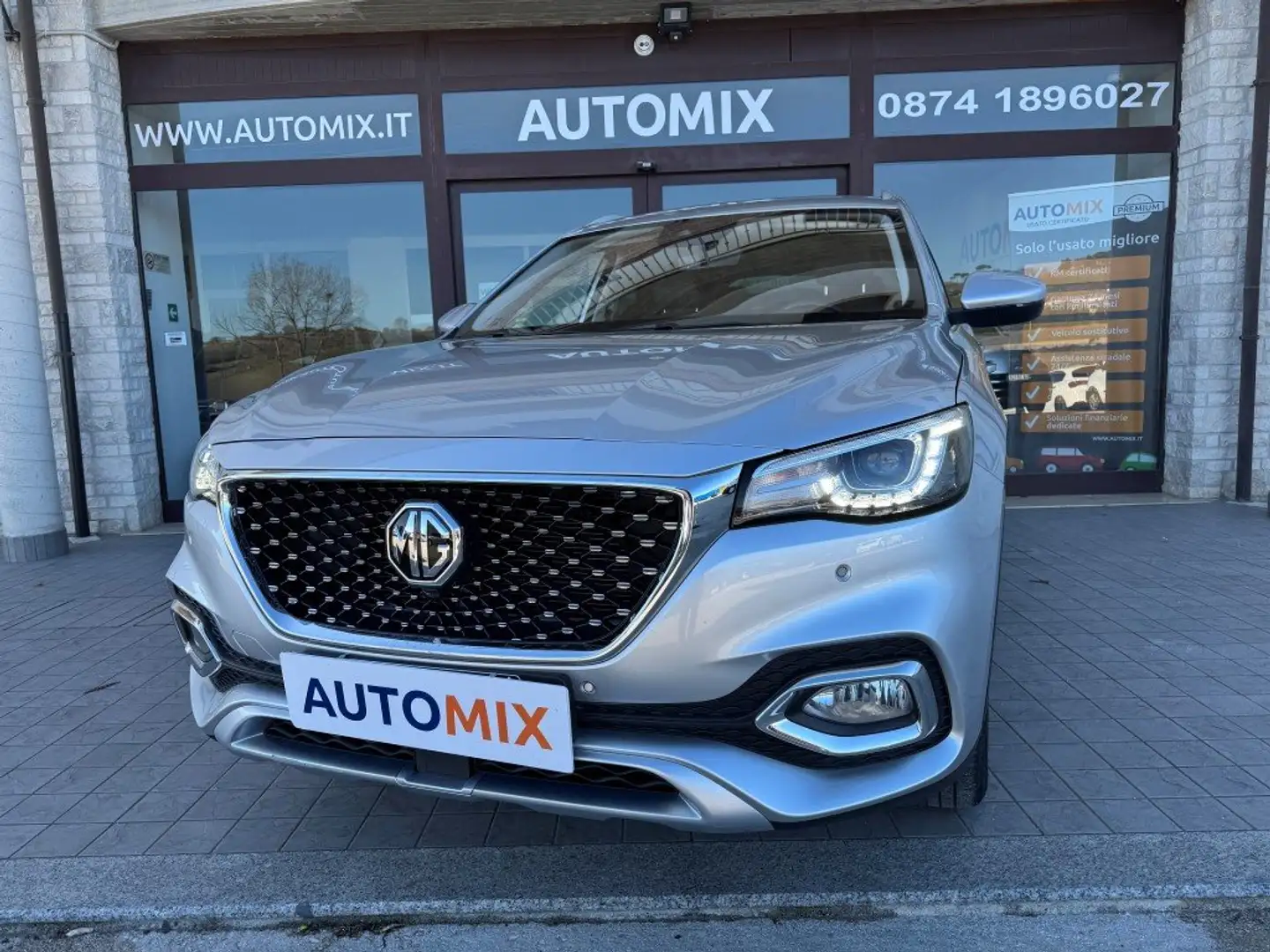 MG HS 1.5 T Comfort Auto 11.260 km! Argent - 2