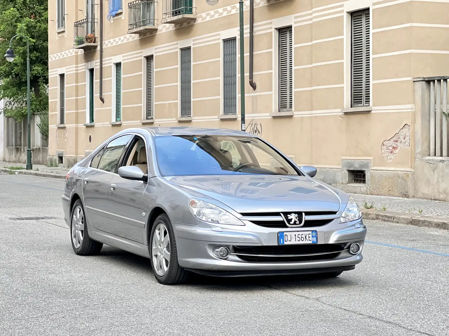 Peugeot 607 2.7 V6 HDi 24V Bi-Turbo 204cv aut. Avorio KM CERT Grijs - 2