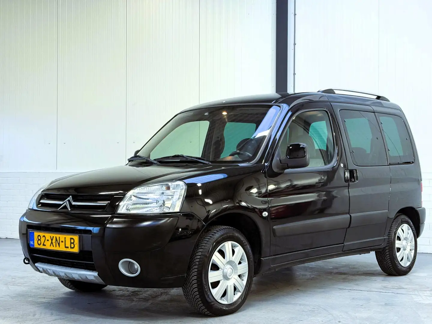Citroen Berlingo 1.6i 16V X-TR LPG G3|Trekhaak|Airco Zwart - 2