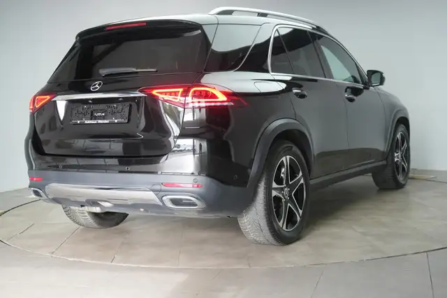 Mercedes-Benz Gle view 4
