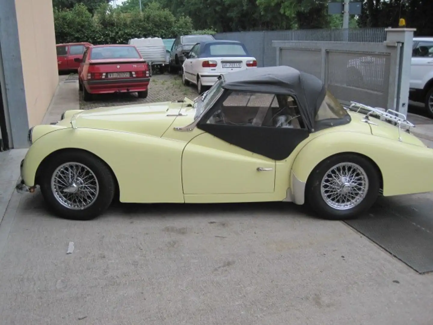 Triumph TR3 A Galben - 2