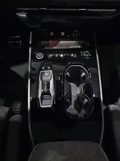 Audi A5 2025, foto 13