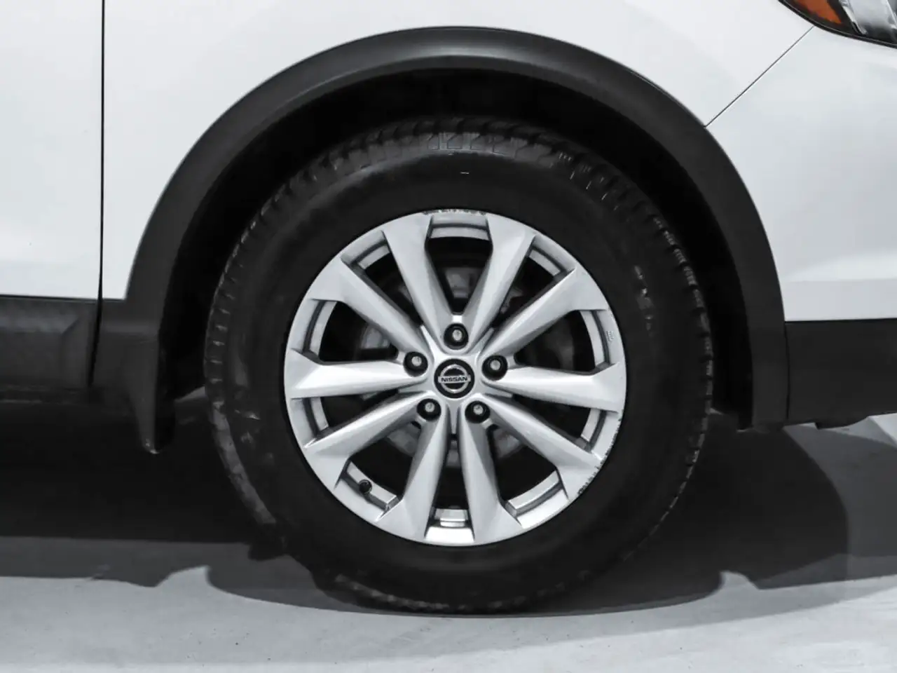 Nissan Qashqai снимка Nissan Qashqai