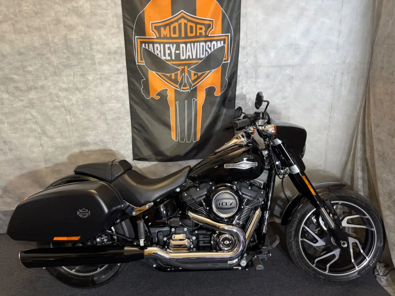 Harley-Davidson Sport Glide