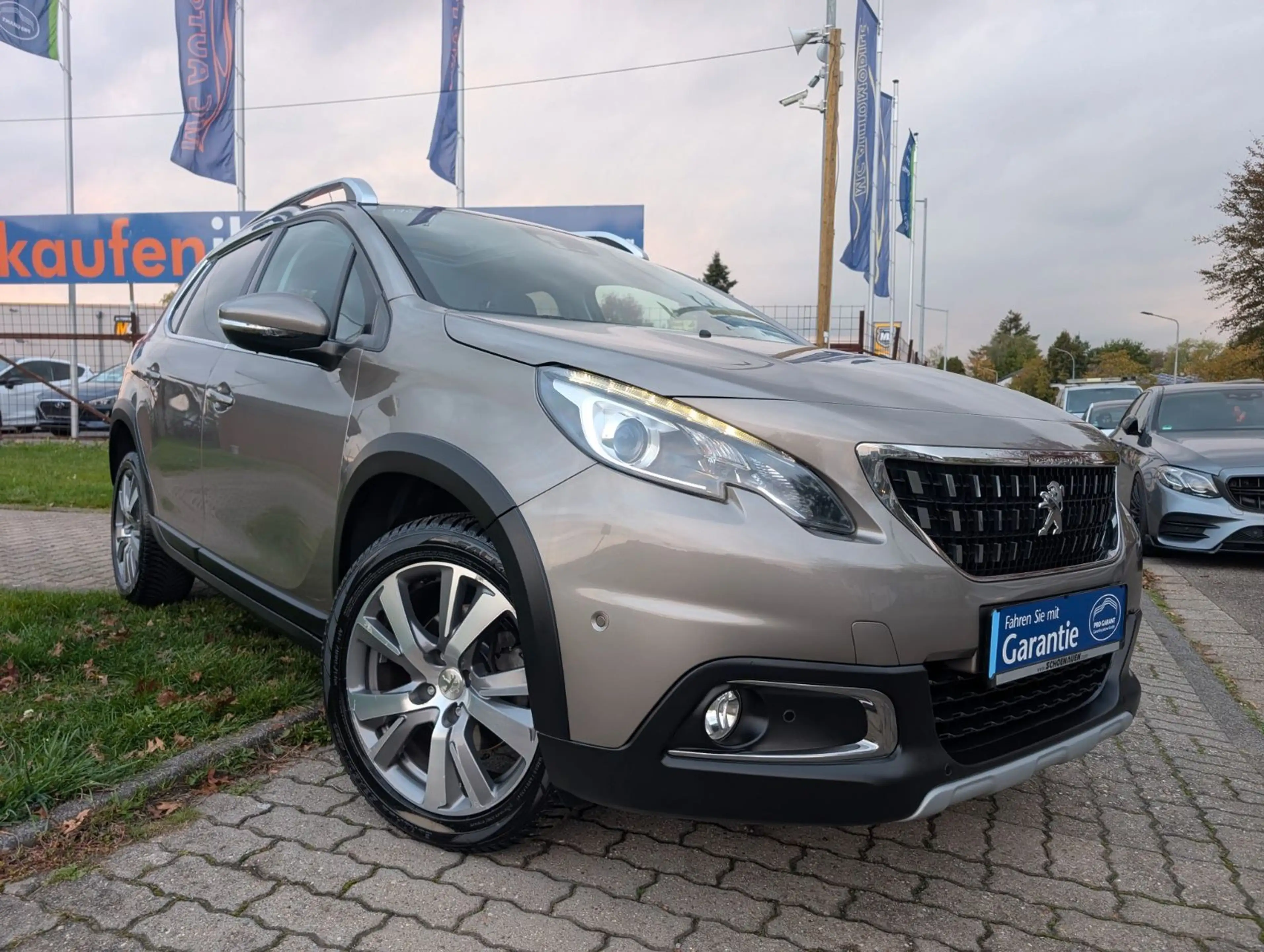 Peugeot 2008 Allure*1-HAND* — photo 2