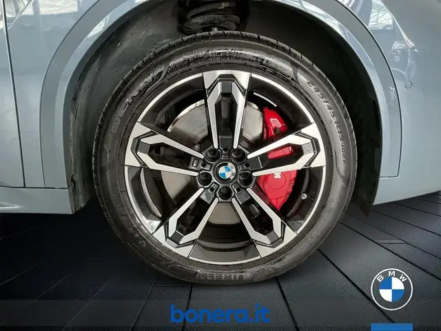 BMW Ix2 view 12