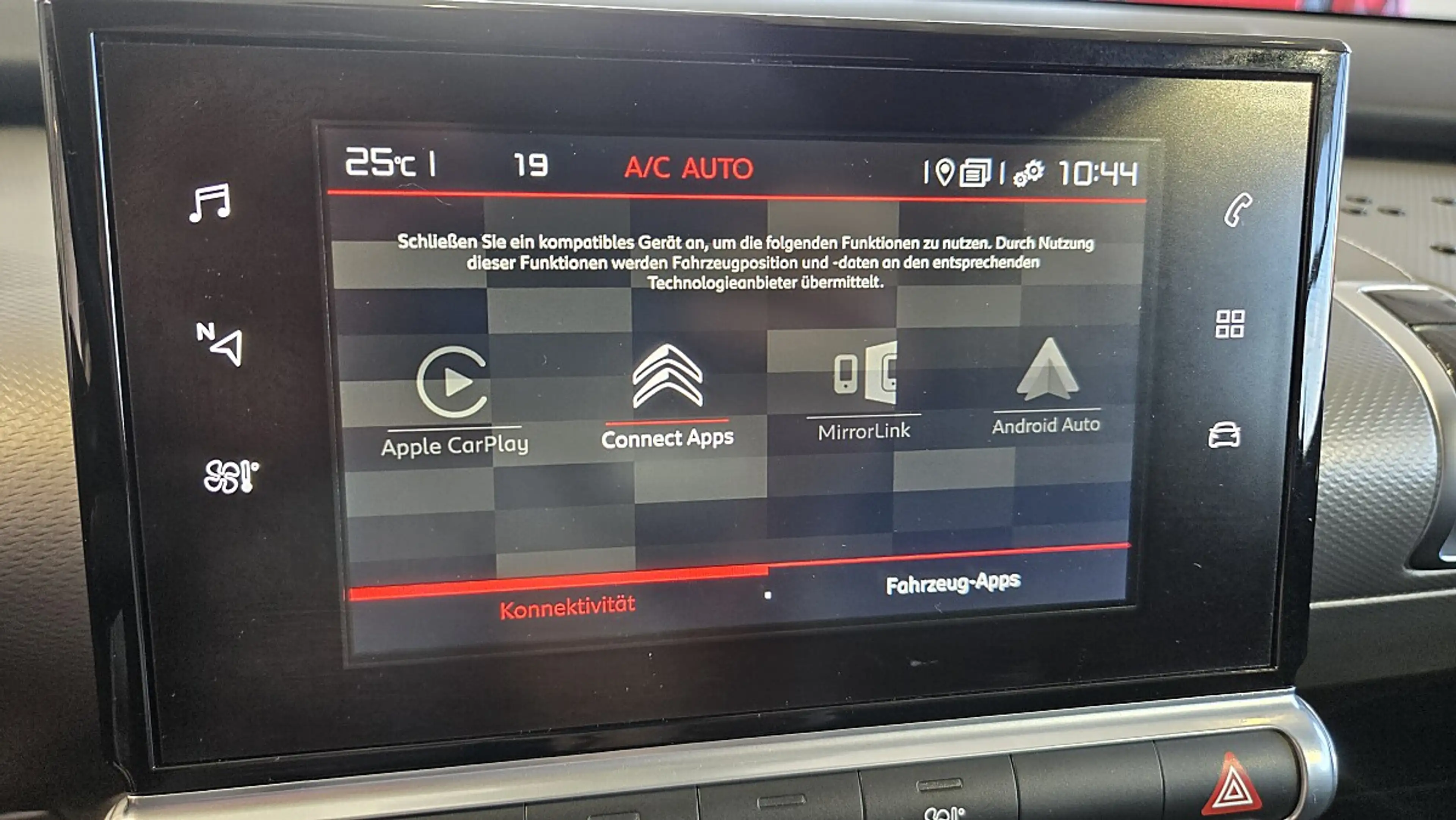 Citroen C4 Cactus 1.2 Pure Tech 130 Shine Stop&Start — photo 4