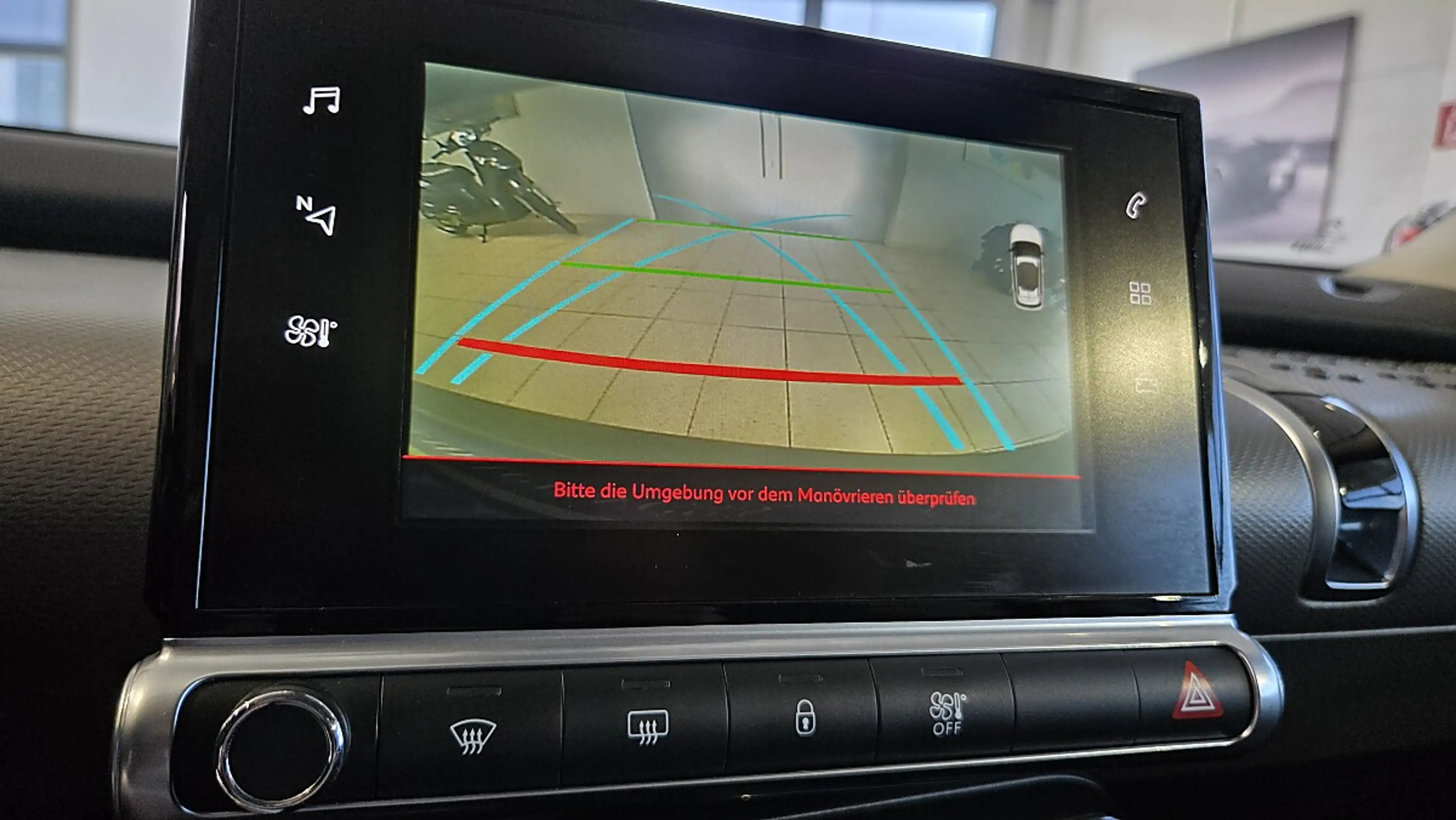 Citroen C4 Cactus 1.2 Pure Tech 130 Shine Stop&Start — photo 3
