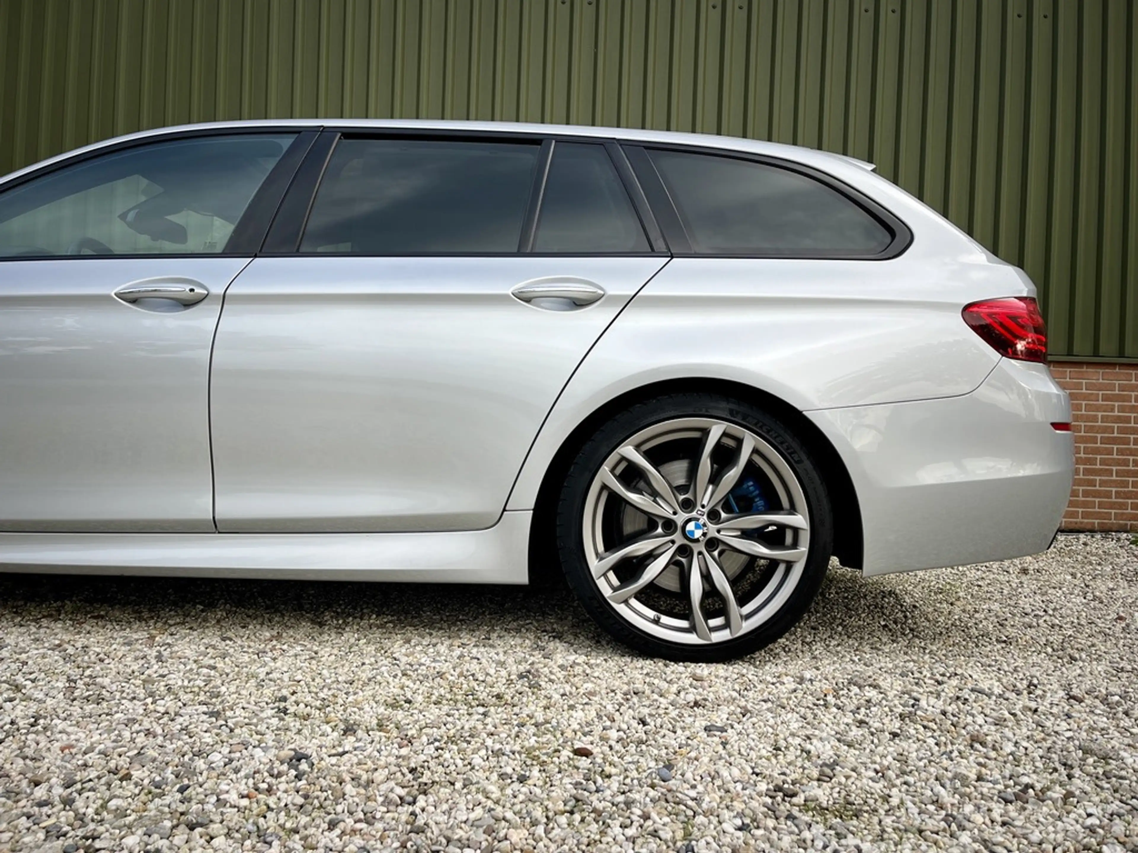 BMW M550 5-serie Touring M550xd- Panorama- Full options — photo 12
