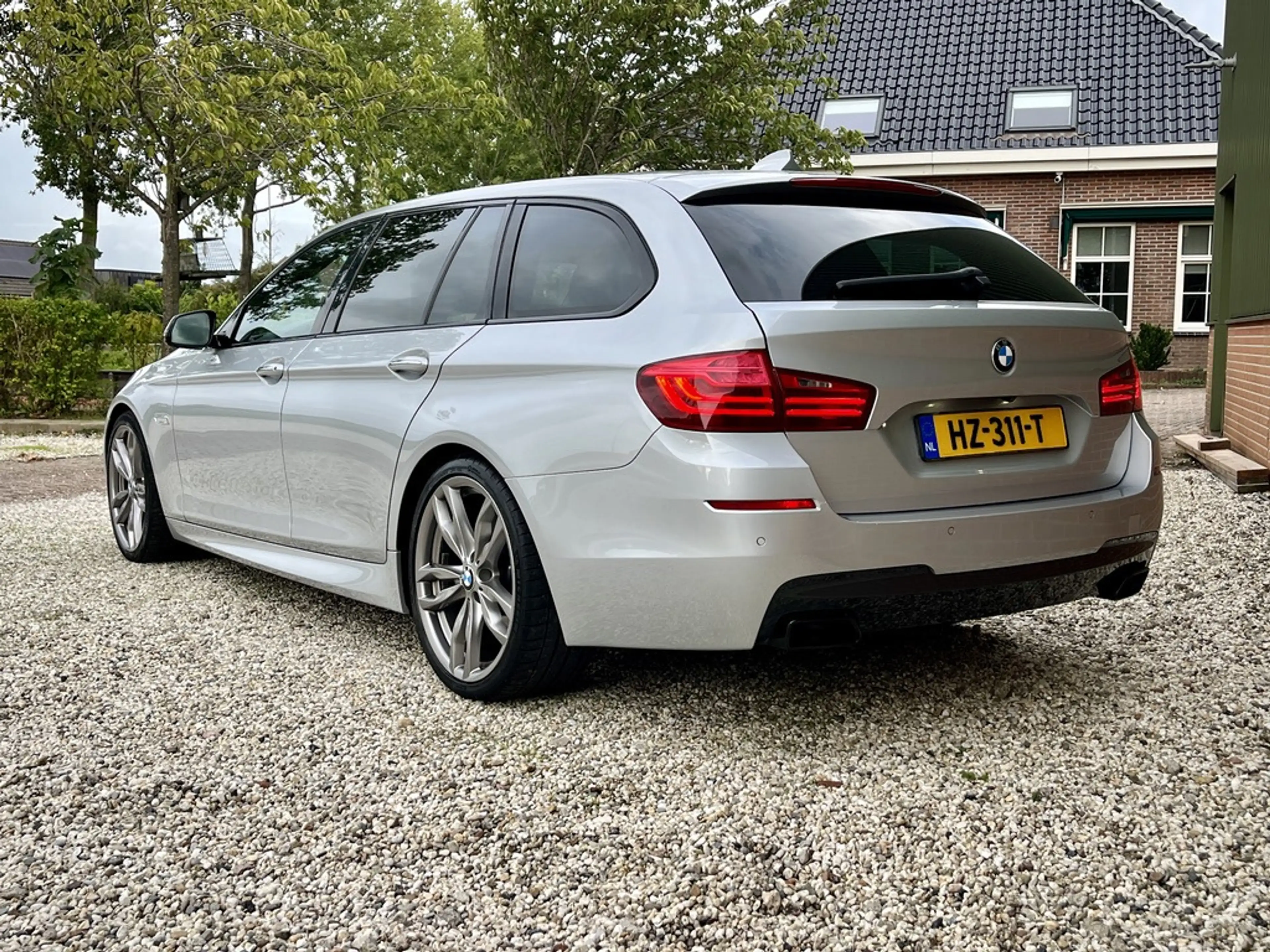 BMW M550 5-serie Touring M550xd- Panorama- Full options — photo 7