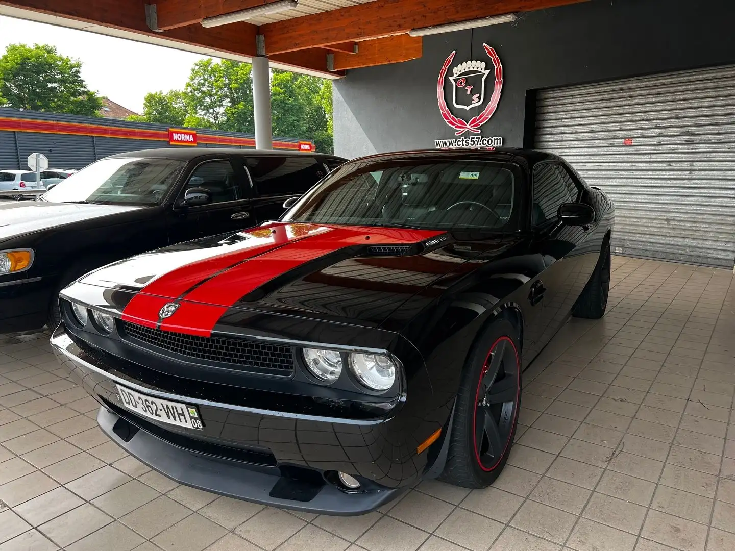 Dodge Challenger SRT8 FIRST EDITION NUMEROTEE - 1