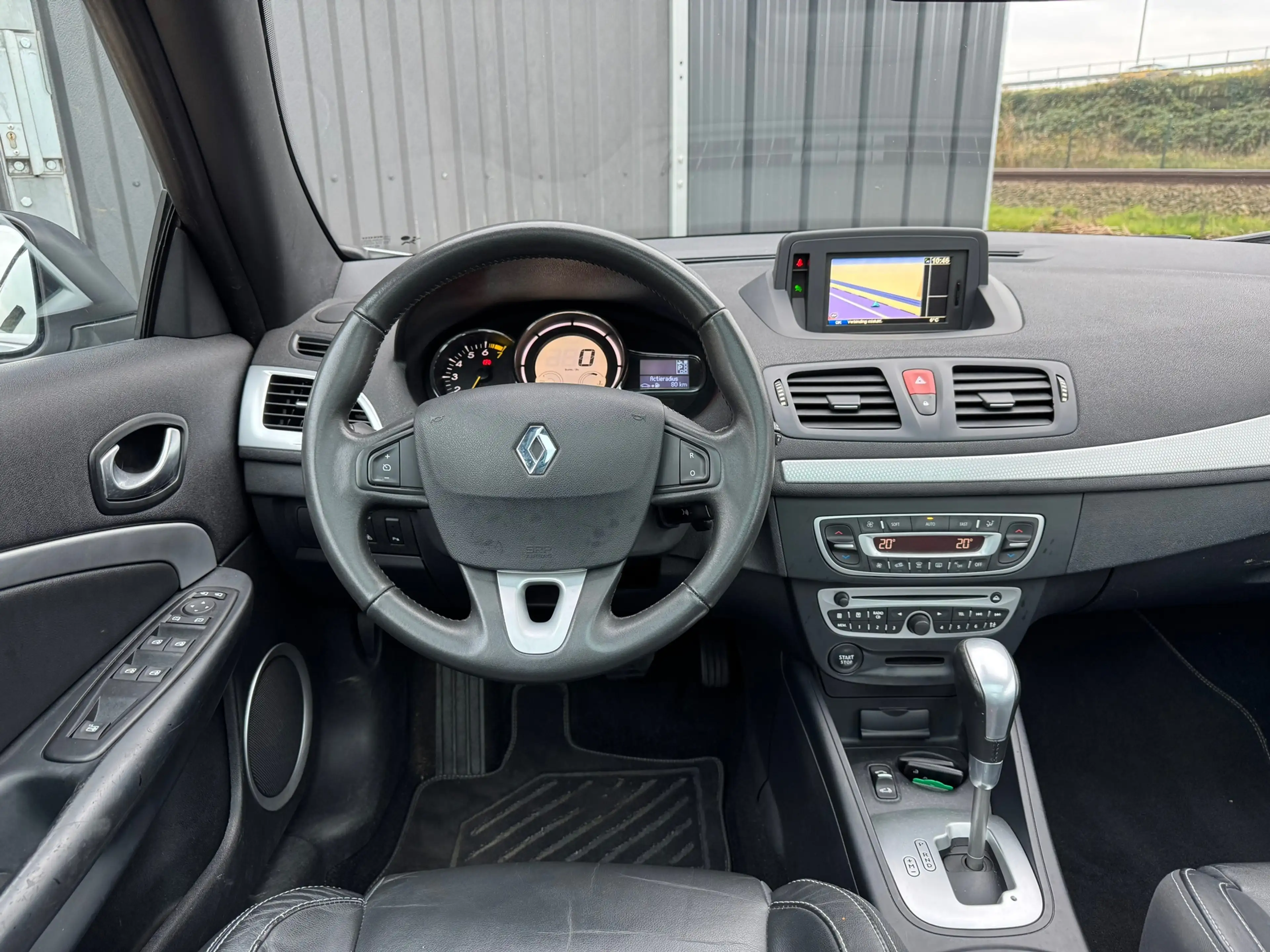 Renault Megane Coupé-Cabriolet 2.0 Dynamique Xenon | Stoelverw. | — photo 10