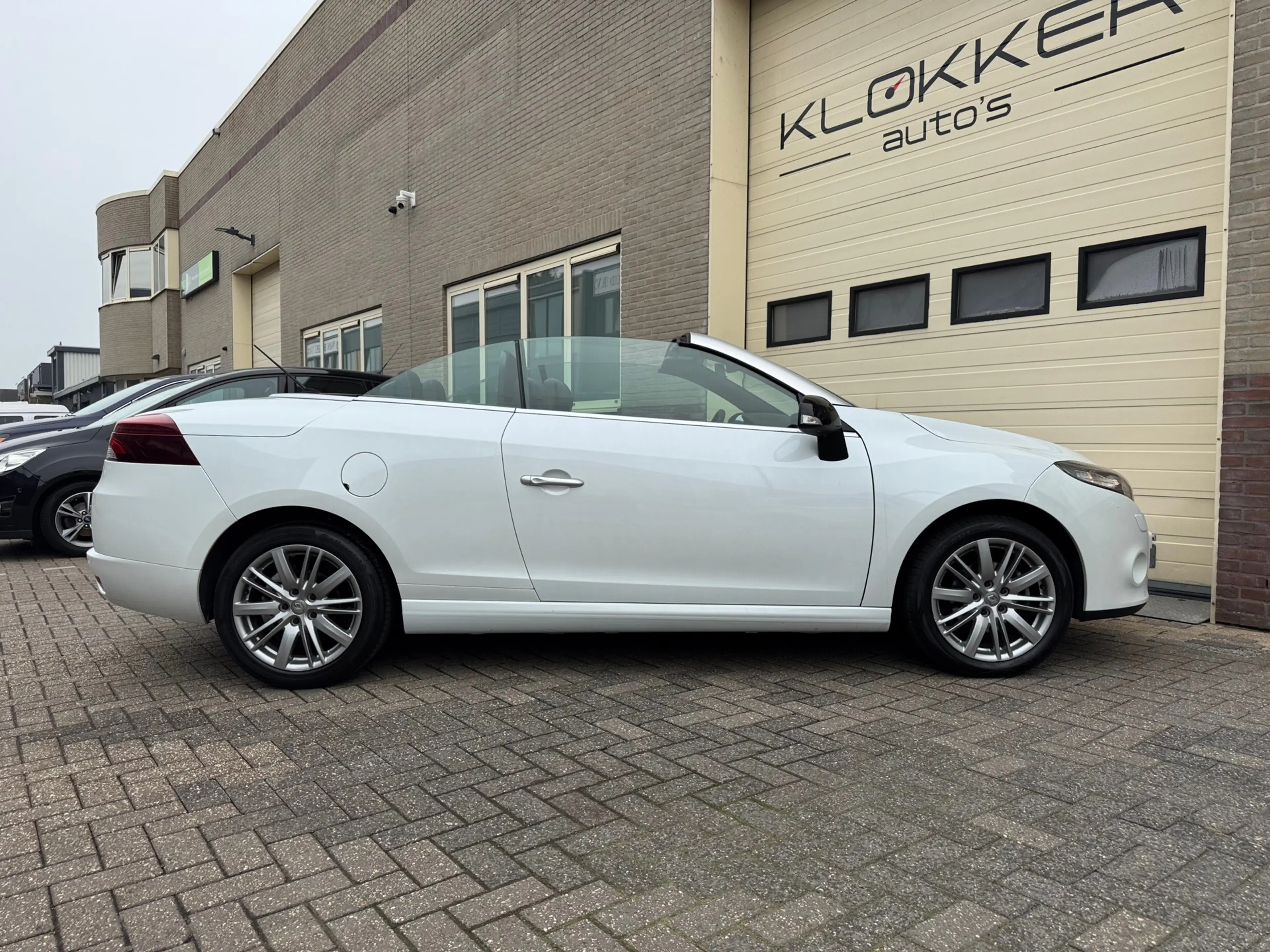 Renault Megane Coupé-Cabriolet 2.0 Dynamique Xenon | Stoelverw. | — photo 7