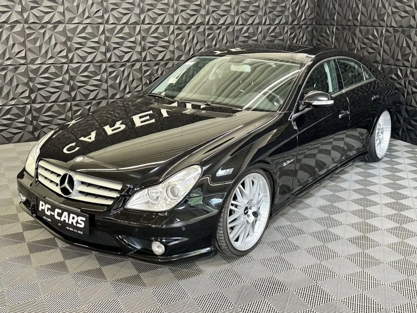 Mercedes-Benz CLS 63 AMG Schwarz - 2