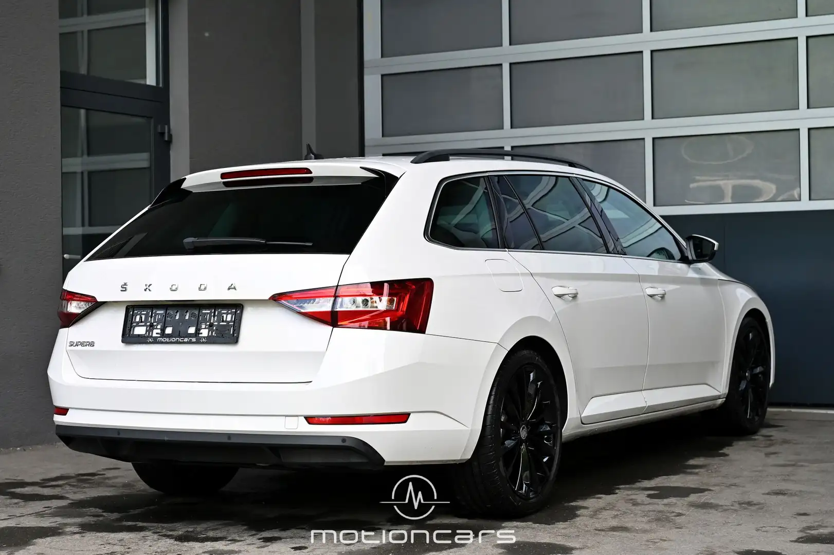 Skoda Superb 2.0 TDI Ambition Pickerl NEU Weiß - 2