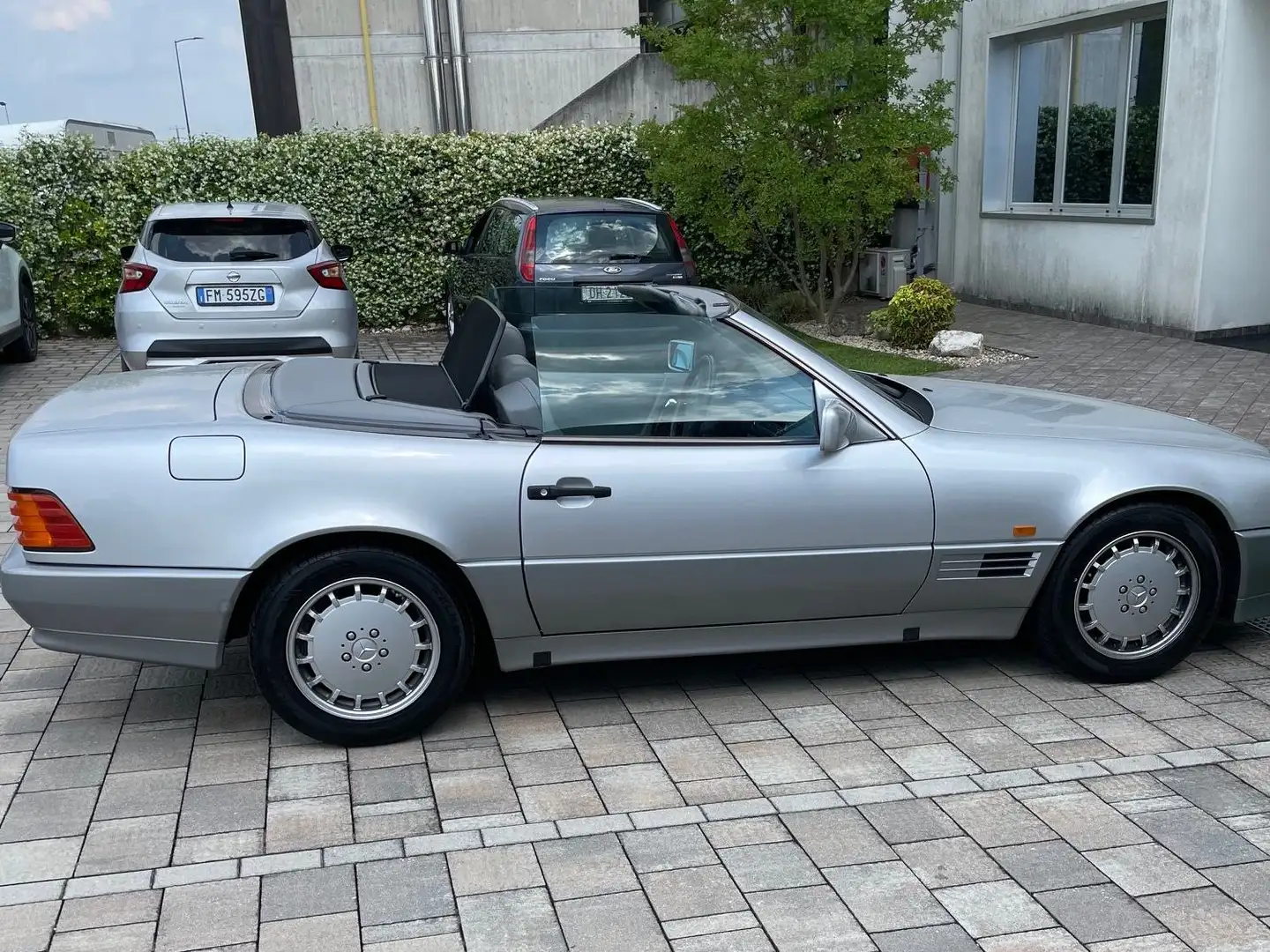 Mercedes-Benz SL 500 Szary - 2
