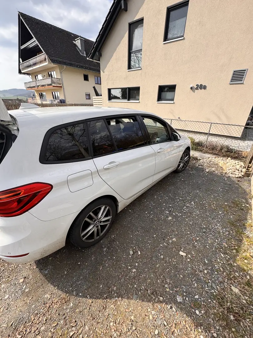 BMW 216 216 i Weiß - 2