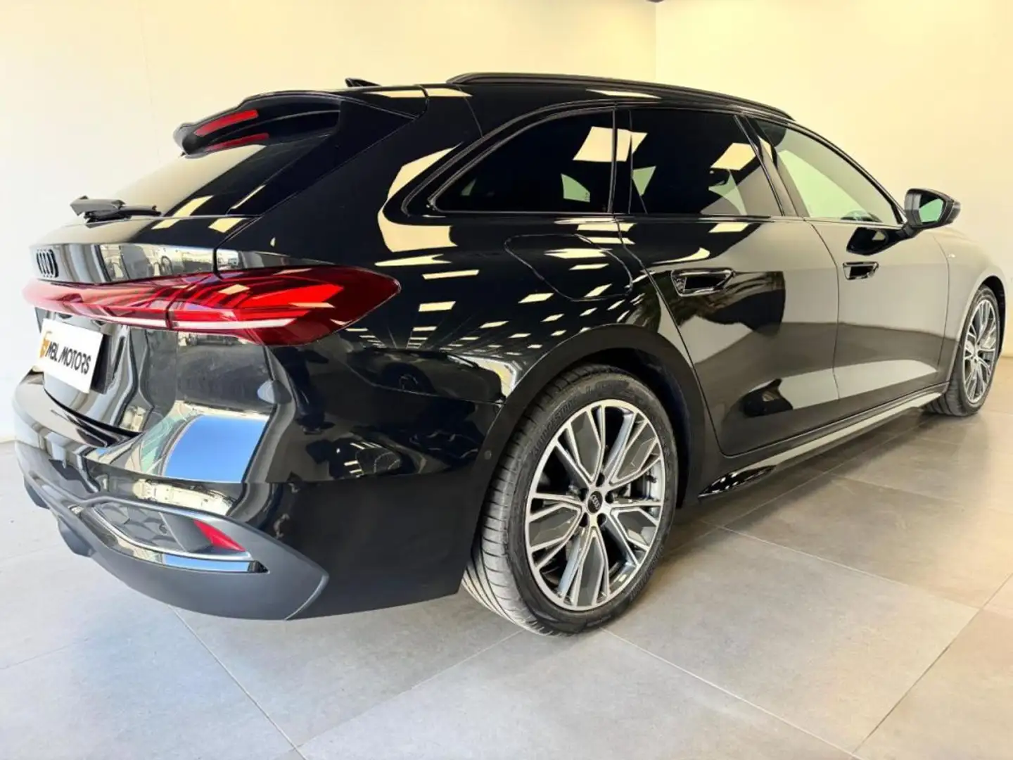 Audi A5 Avant 40 TDI S tronic mHEV+ S Line edition int est Nero - 2