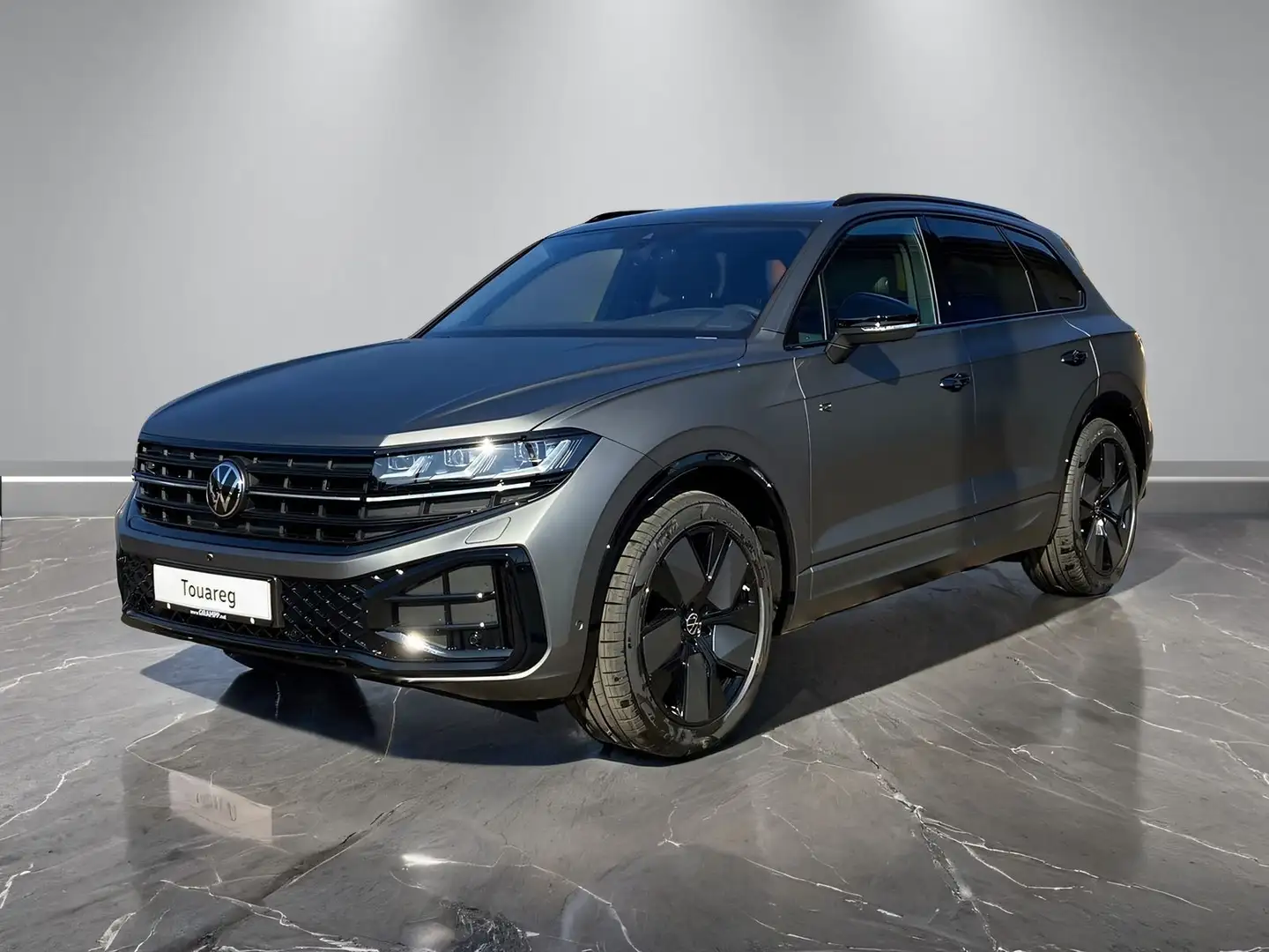 Volkswagen Touareg R-Line 3,0 l V6 TDI SCR 4M AHK+PANO+KAME Grau - 2