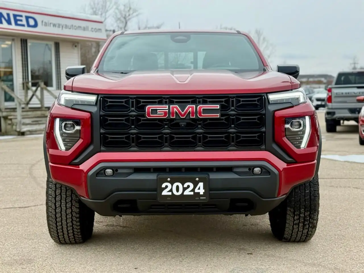 GMC Canyon снимка GMC Canyon