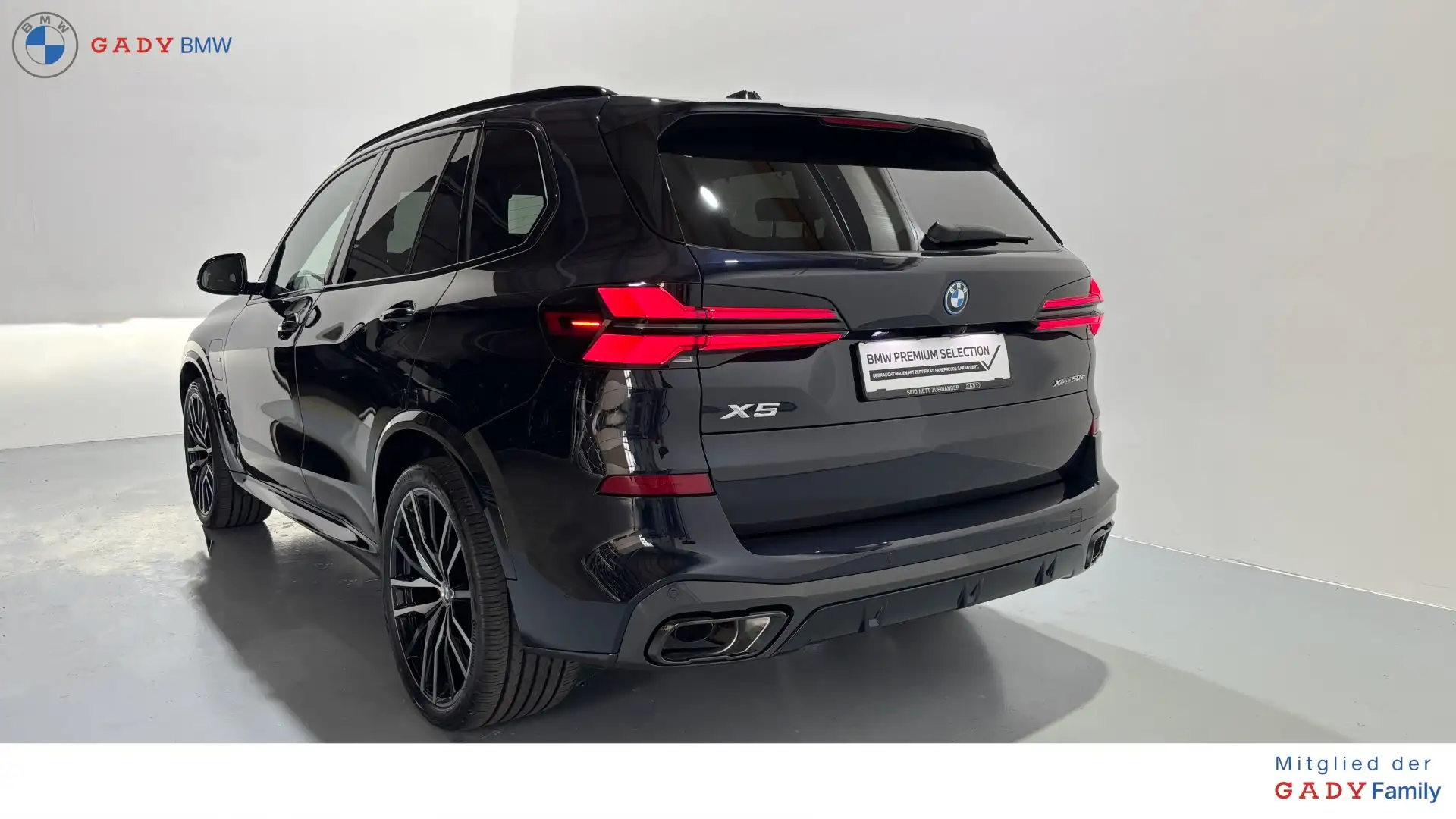 BMW X5 X5 xDrive50e Schwarz - 2