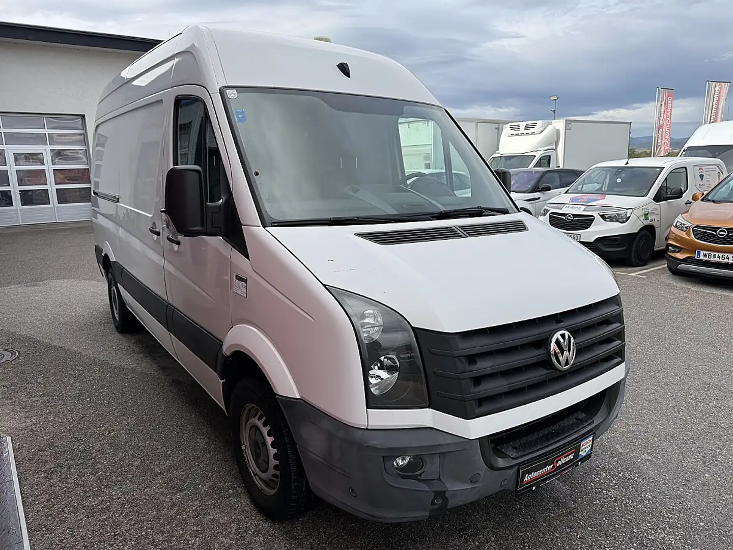 Volkswagen Crafter 35 HR-Kasten MR TDI Weiß - 2