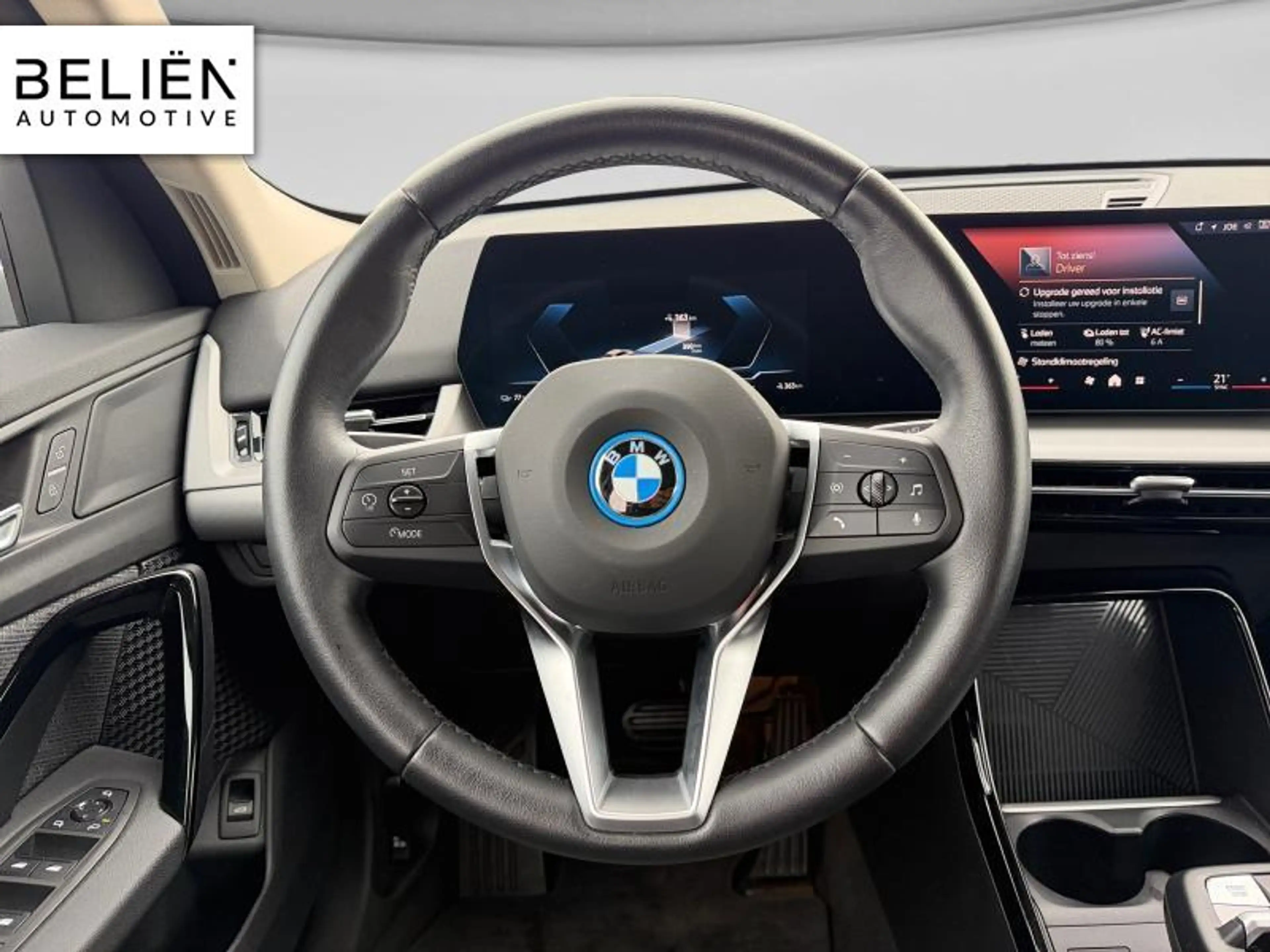 BMW iX2 eDrive20 — photo 13