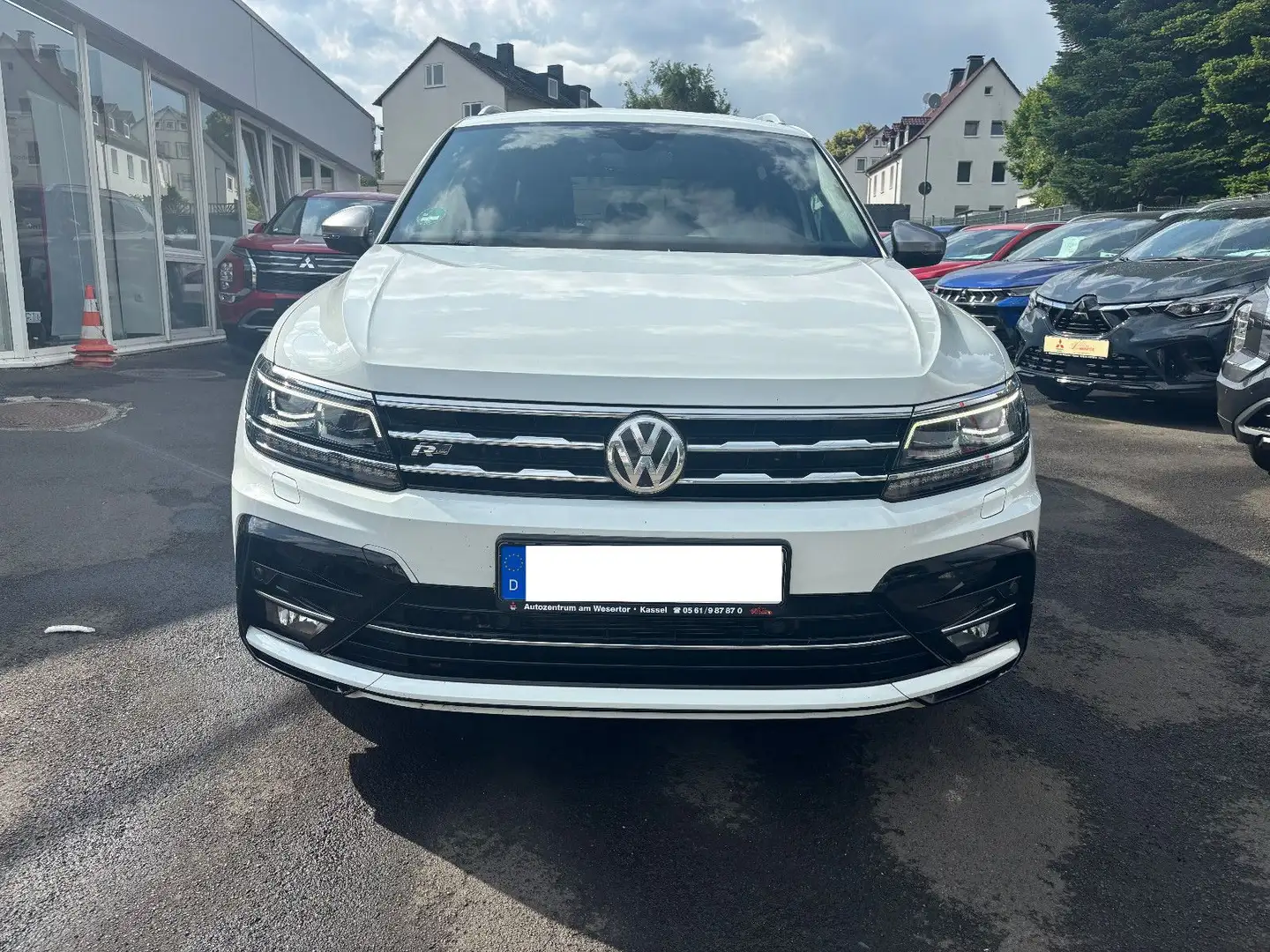 Volkswagen Tiguan Allspace Highline 4Motion *7 Sitzer* Wit - 2