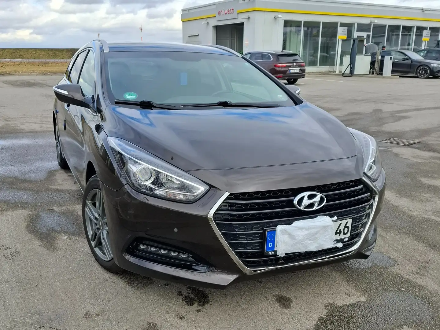 Hyundai i40 i40 Kombi blue 1.6 Trend Braun - 1