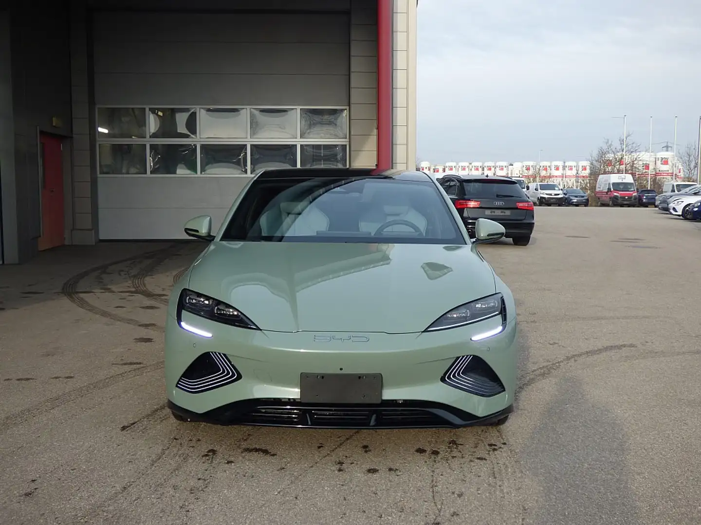 BYD Seal Excellence Österreich Paket 82,5kWh AWD LAGER Zelená - 2
