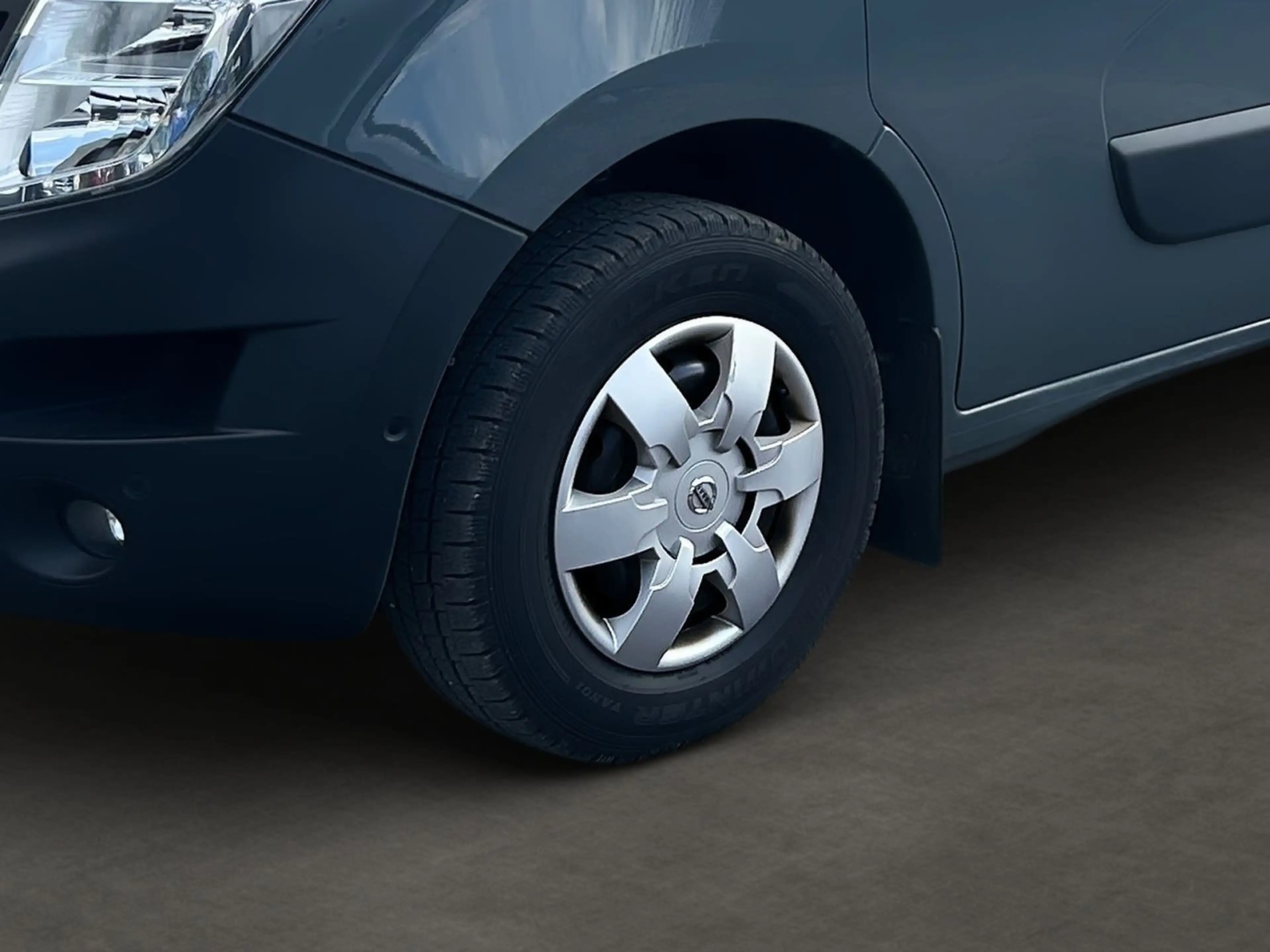 Nissan Interstar 2.2 dci AT L2H2 - Stdhzg Navi CarPlay — photo 6
