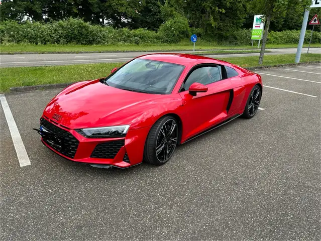 Audi V10 performance 5.2 FSI RWD S tronic