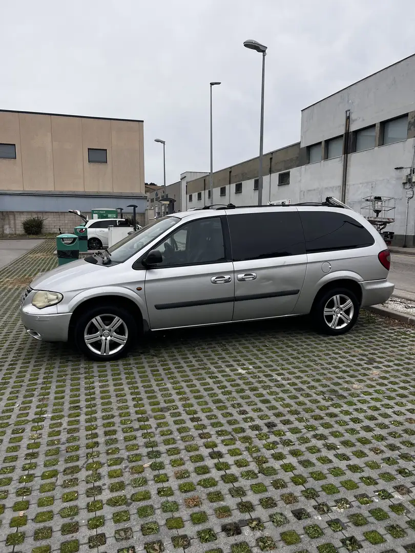 Chrysler Grand Voyager 2.8CRD SE Aut. - 2