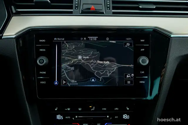 Volkswagen Passat view 12
