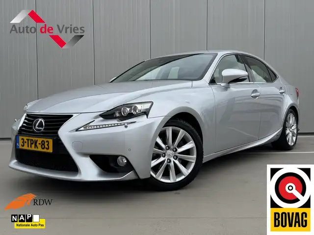 Lexus IS 300 300h First Edition|LED|NL-Auto|Navi