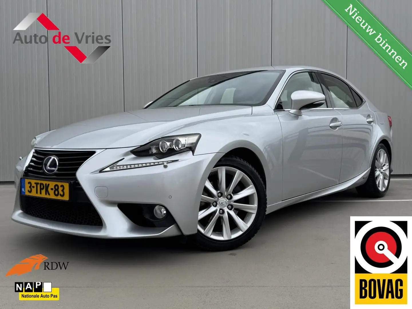 Lexus IS 300 300h First Edition|LED|NL-Auto|Navi Grigio - 1